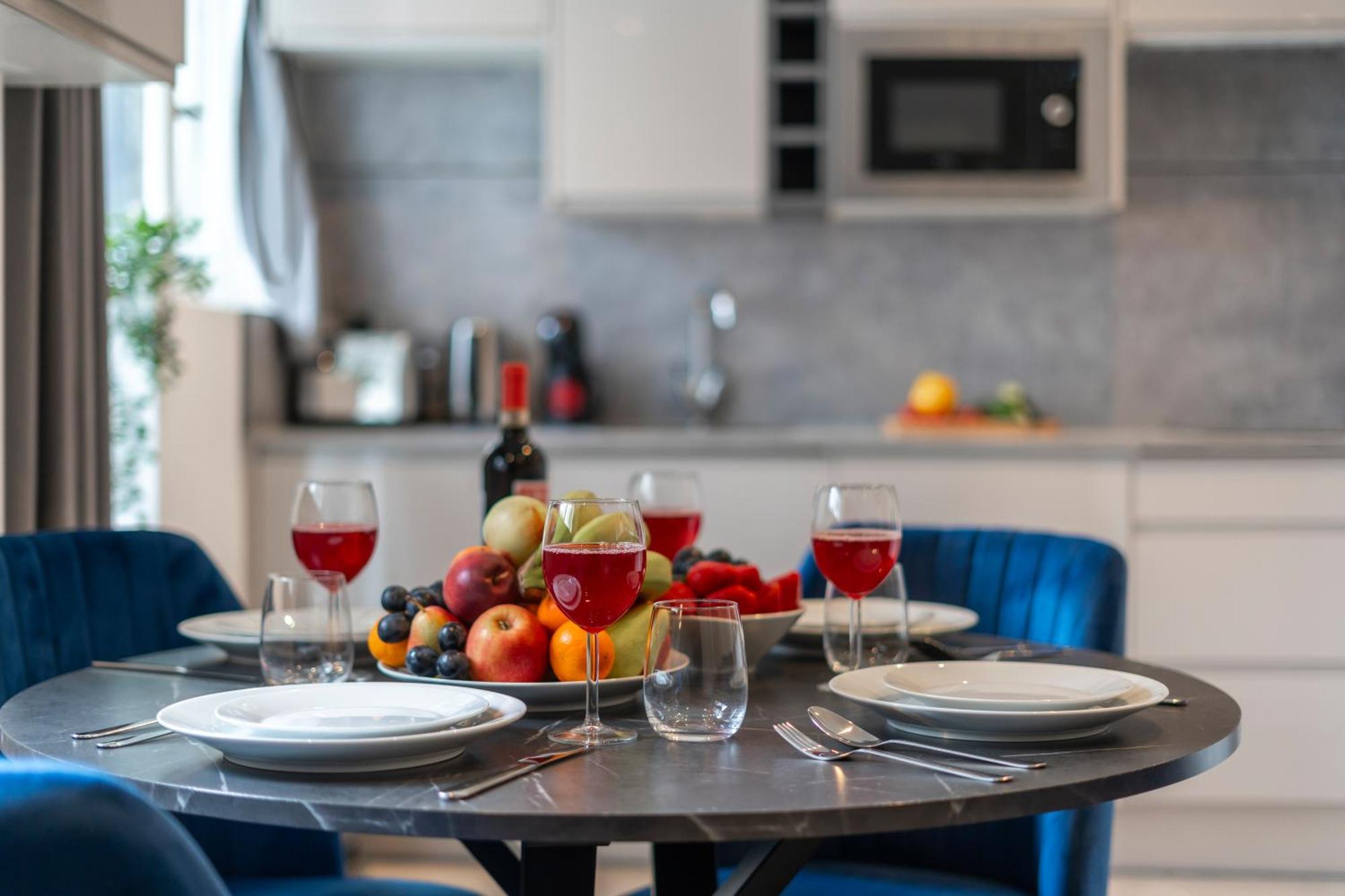 Stay At Whitfield Street لندن المظهر الخارجي الصورة