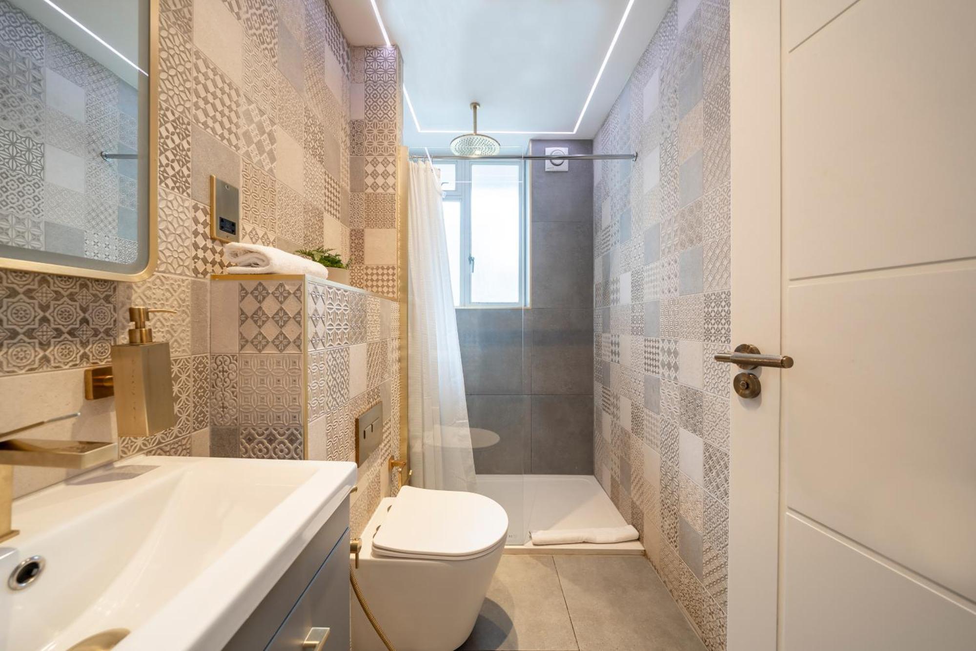 Stay At Whitfield Street لندن المظهر الخارجي الصورة