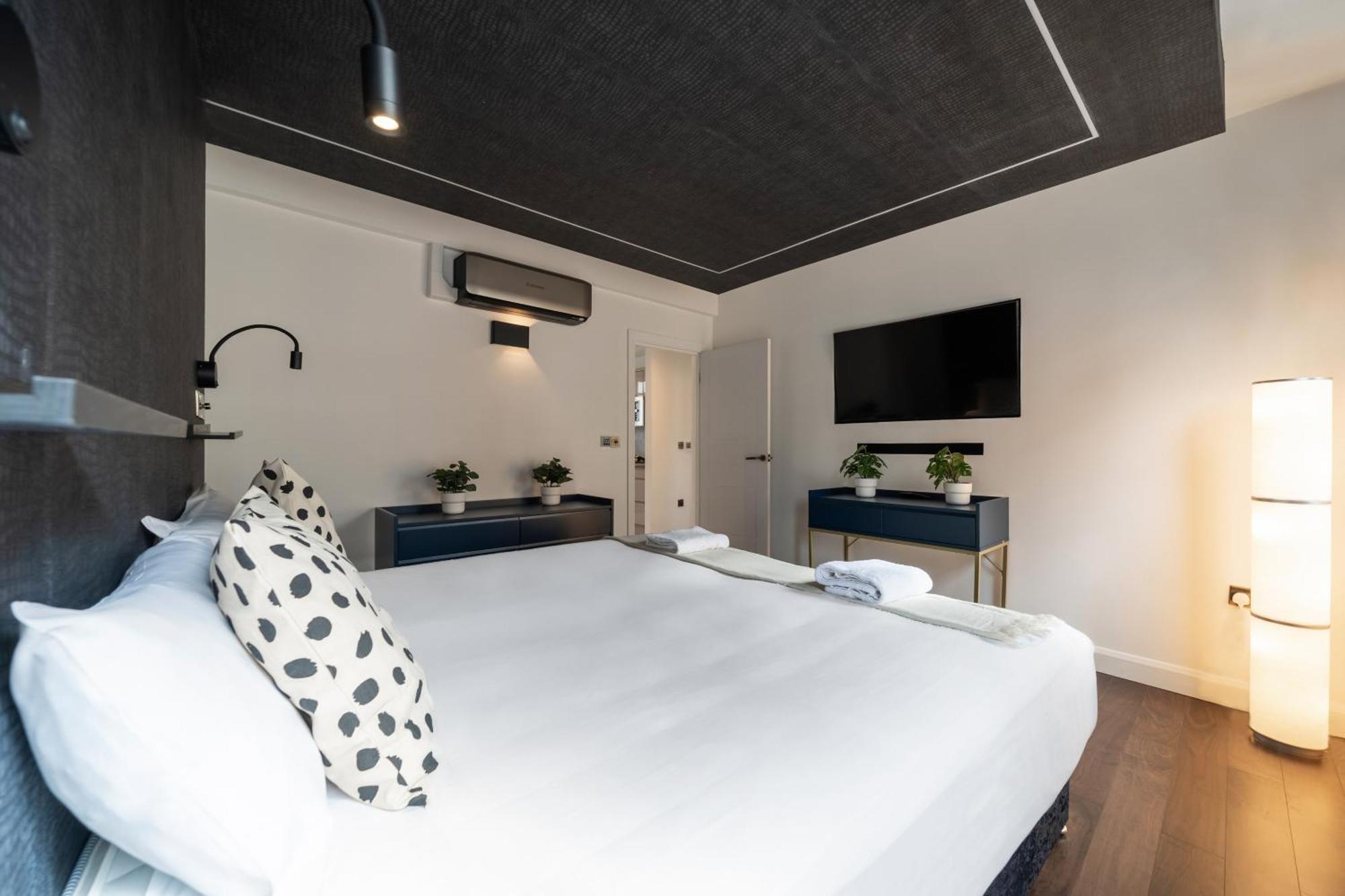 Stay At Whitfield Street لندن المظهر الخارجي الصورة